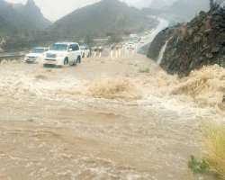 Although it is most exciting place but subject to flash flooding so visitors are advised to stay safe. They should be prepared to move their campsite 